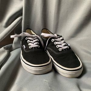 Classic Vans- Authentic